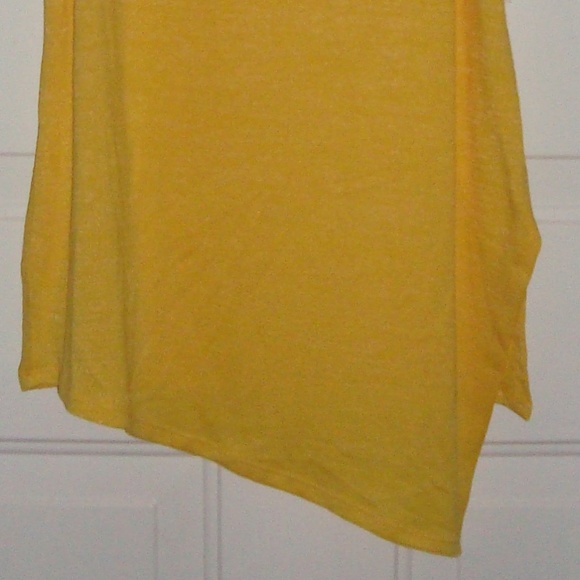 NWT turtleneck blouse - Picture 3 of 3